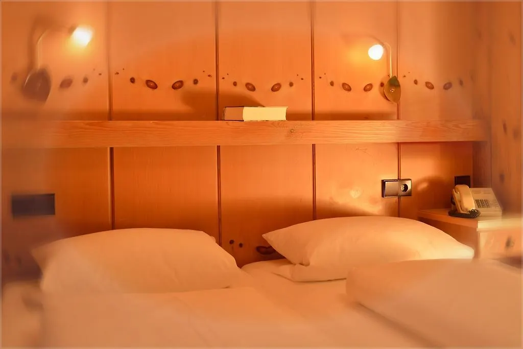 Hotel Edelweiss Reit im Winkl 3*,  Germany